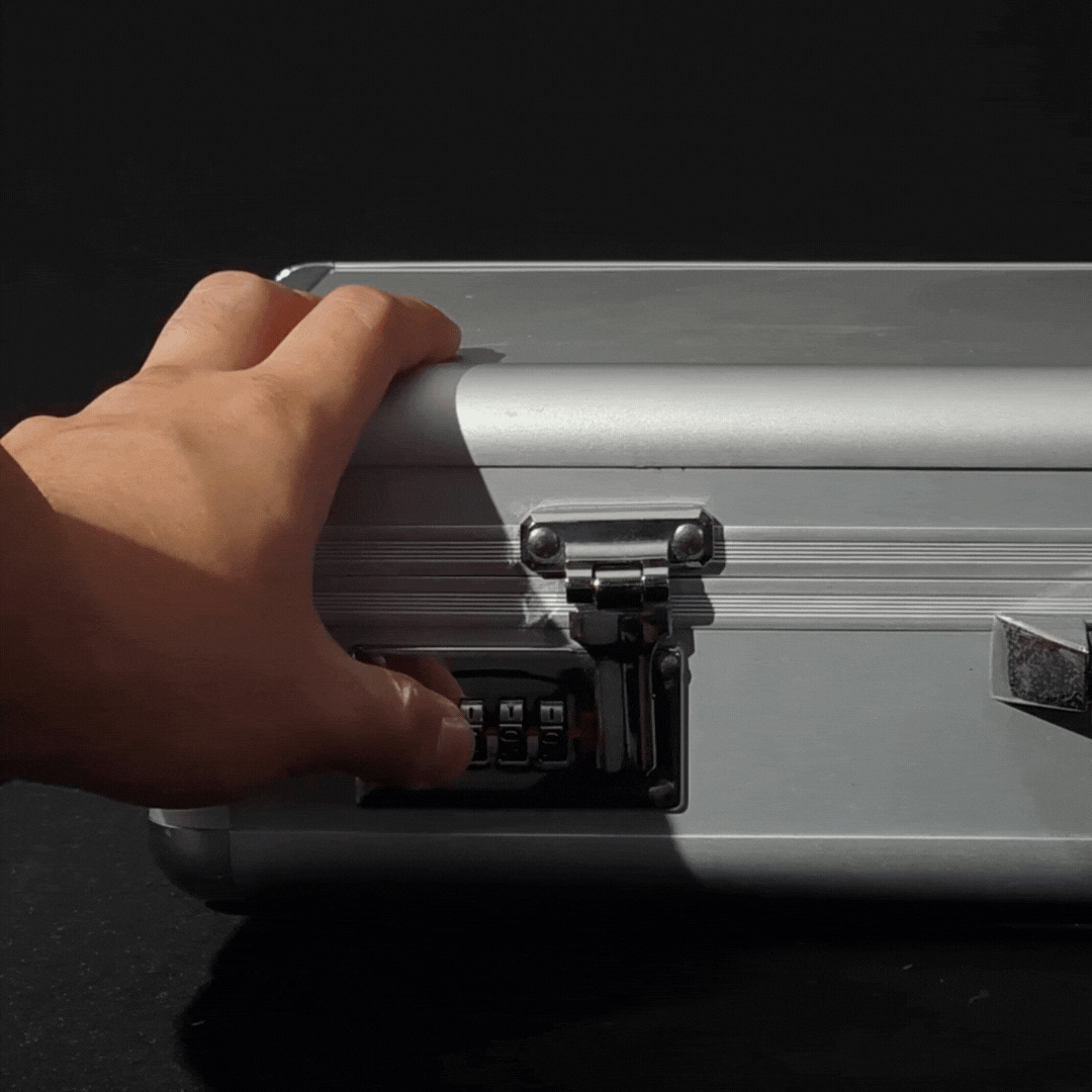 Chef knife case unlocking with security lock